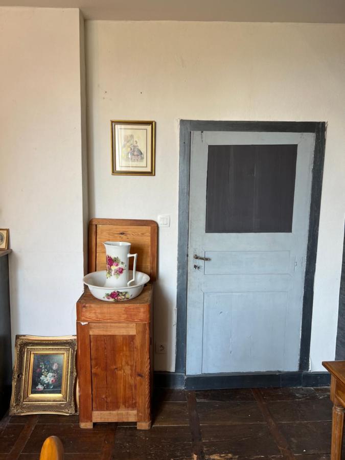 Le Loriot Bed and Breakfast Champagne-et-Fontaine Exteriör bild